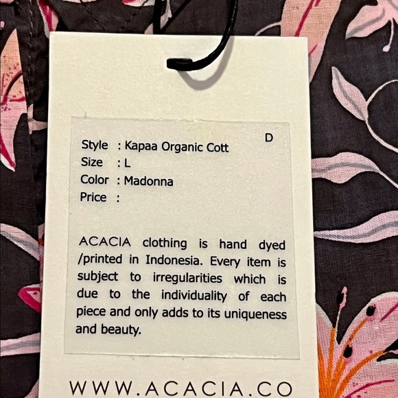 Acacia Kapaa Romper in Madonna Large - Picture 7 of 7
